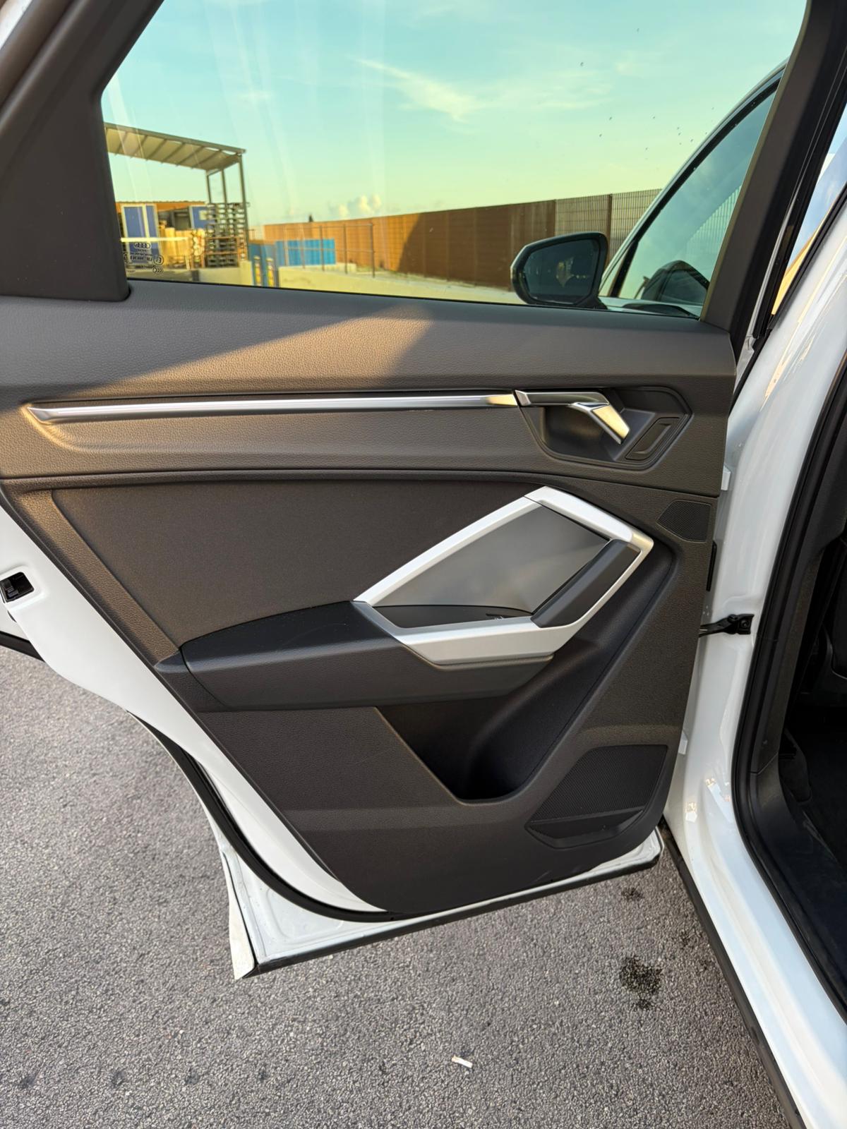 Audi Q3 Sportback 35 2.0 tdi s-line  s-tronic Sequential Diesel
(150PS), Diesel, , 95193 km, 04/01/2023 garanzia 01/2028.      Prezzo € 27.900