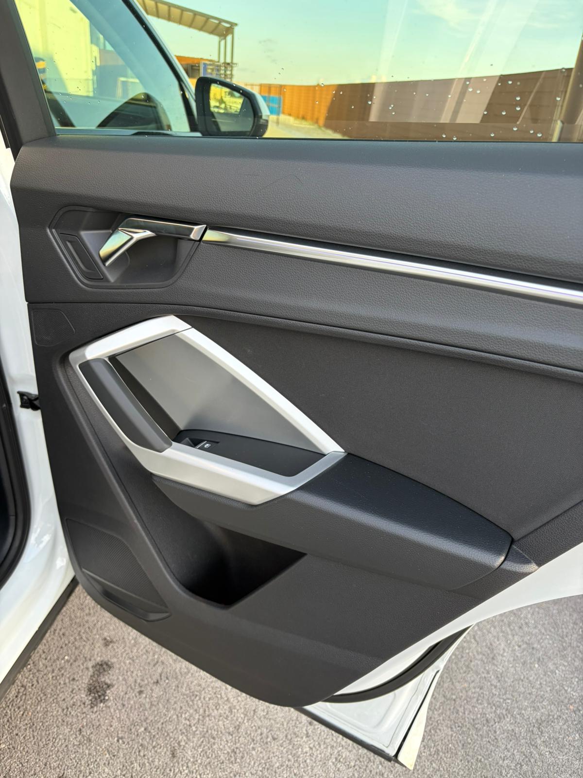 Audi Q3 Sportback 35 2.0 tdi s-line  s-tronic Sequential Diesel
(150PS), Diesel, , 95193 km, 04/01/2023 garanzia 01/2028.      Prezzo € 27.900