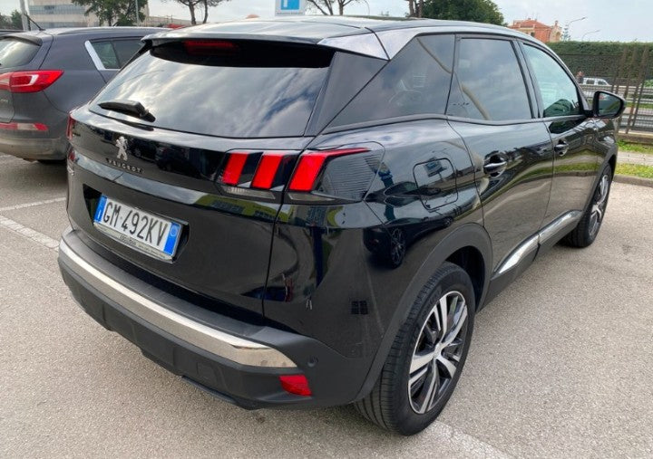 Peugeot 3008 1.5 bluehdi Allure s&s 130cv eat8 Automatic Diesel
(131PS), Diesel, , 49671 km, 13/12/2022 ,                               ✅ distribuzione a secco✅