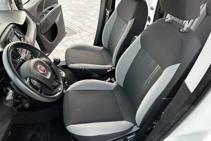 Fiat Doblò Cargo combi N1 1.3 mjt 16v 95cv E6 Manual Diesel          anno 11/2018. € 3900