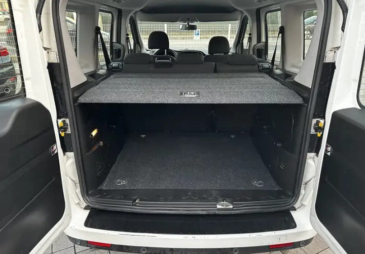 Fiat Doblò Cargo combi N1 1.3 mjt 16v 95cv E6 Manual Diesel          anno 11/2018. € 3900