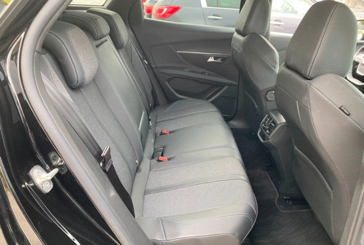 Peugeot 3008 1.5 bluehdi Allure s&s 130cv eat8 Automatic Diesel
(131PS), Diesel, , 49671 km, 13/12/2022 ,                               ✅ distribuzione a secco✅