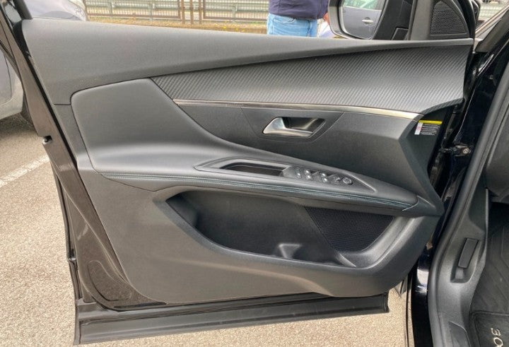 Peugeot 3008 1.5 bluehdi Allure s&s 130cv eat8 Automatic Diesel
(131PS), Diesel, , 49671 km, 13/12/2022 ,                               ✅ distribuzione a secco✅