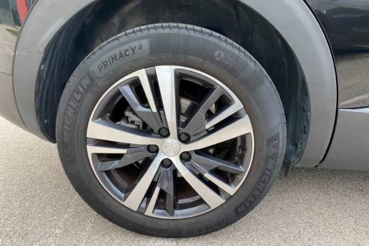 Peugeot 3008 1.5 bluehdi Allure s&s 130cv eat8 Automatic Diesel
(131PS), Diesel, , 49671 km, 13/12/2022 ,                               ✅ distribuzione a secco✅