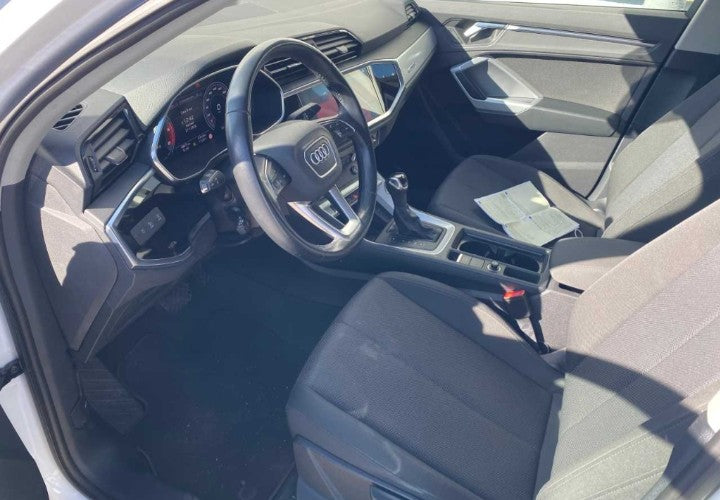 ❌ venduta ❌ Audi Q3 35 TDI S tronic Business Advanced Sequential Diesel
km 49500.    12 / 2020.     150cv