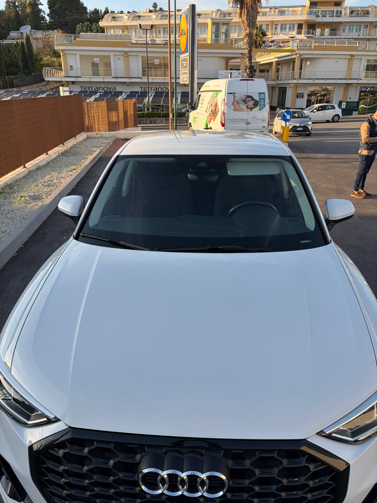 Audi Q3 Sportback 35 2.0 tdi s-line  s-tronic Sequential Diesel
(150PS), Diesel, , 95193 km, 04/01/2023 garanzia 01/2028.      Prezzo € 27.900