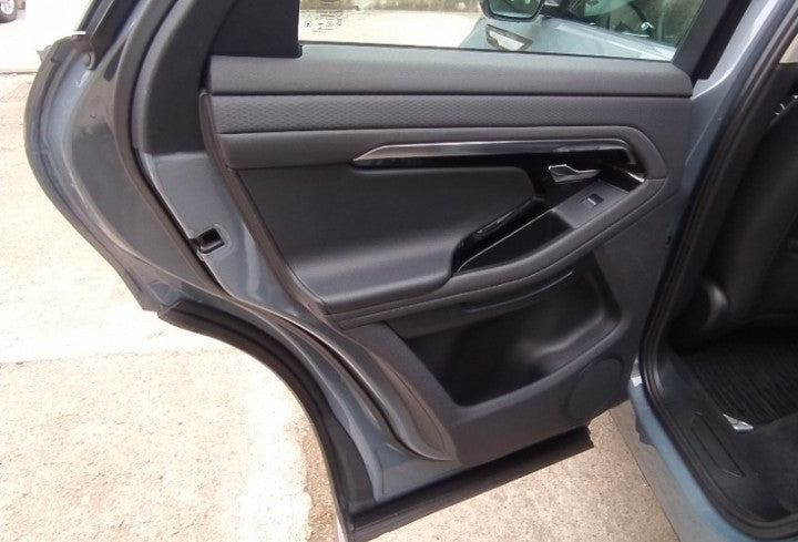 Land rover Range Rover Evoque 2.0d i4 mhev S awd 204cv auto Sequential Hybrid
(204PS), Hybrid, Sequential, 106109 km, 09/12/2021