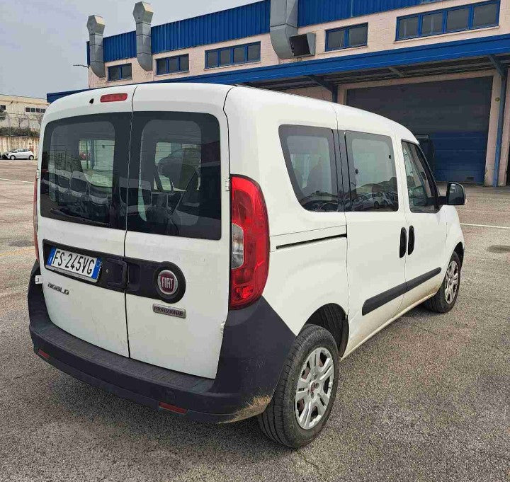 Fiat Doblò Cargo combi N1 1.3 mjt 16v 95cv E6 Manual Diesel          anno 11/2018. € 3900
