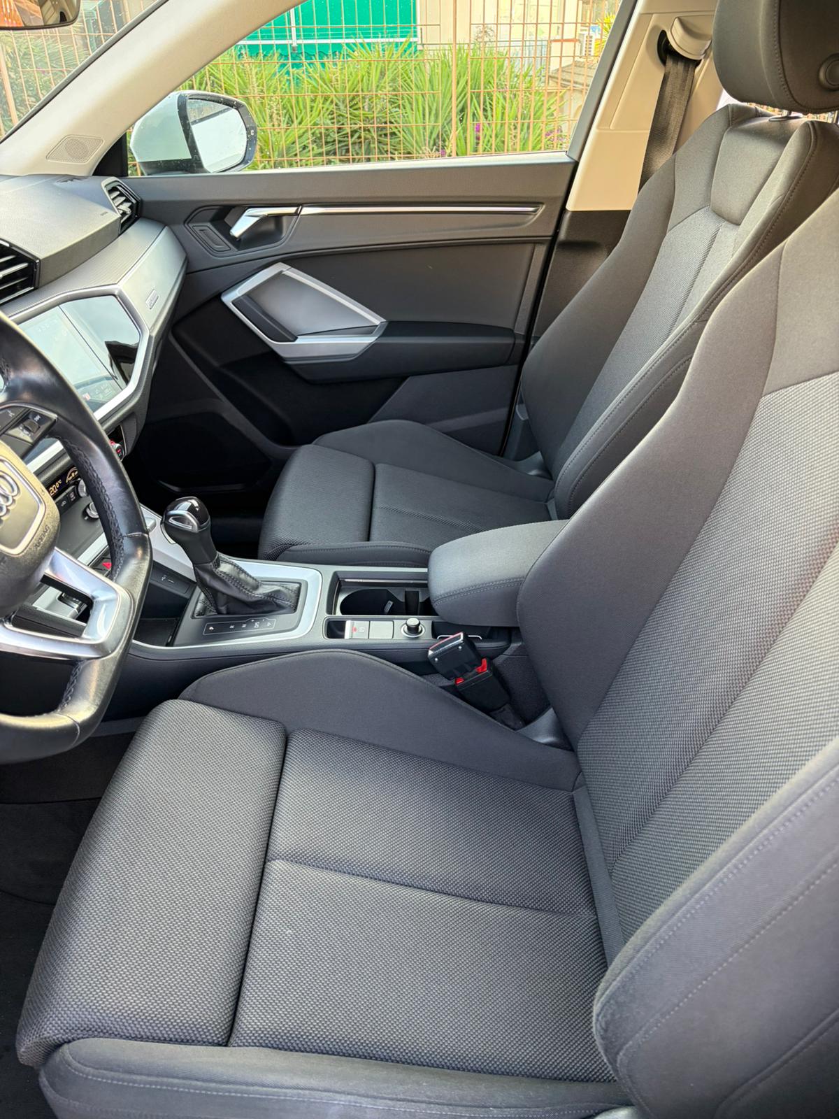 Audi Q3 Sportback 35 2.0 tdi s-line  s-tronic Sequential Diesel
(150PS), Diesel, , 95193 km, 04/01/2023 garanzia 01/2028.      Prezzo € 27.900